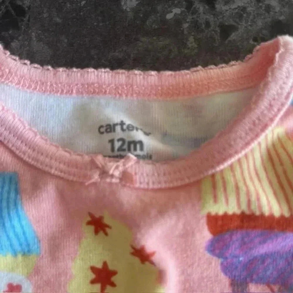 Carter's Toddler Girl Pajama Set (Size 12M) Pink with cupcake prints - Picture 5 of 9
